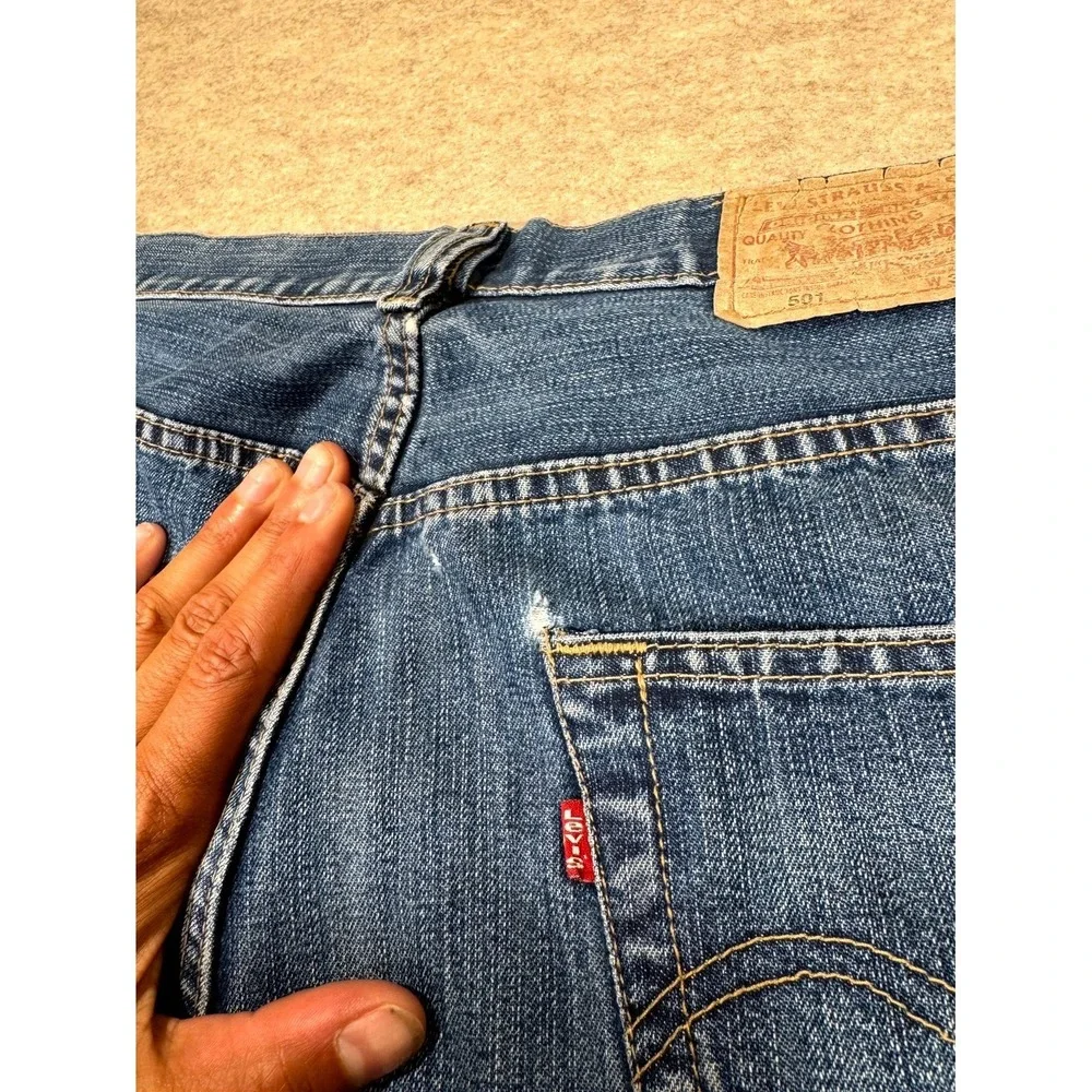 Levis 501 Straight Fit Jeans Men 36x34 Blue Denim Dark Wash Mid Rise Button Fly